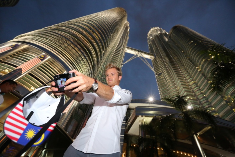 Time to take one for the team, says Rosberg