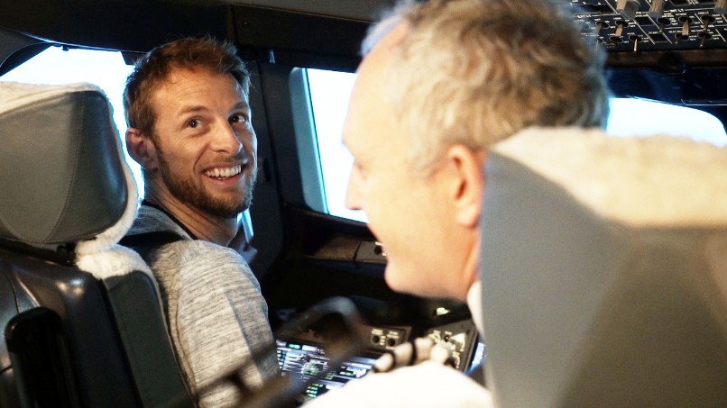 Button ‘test drives’ Airbus A380 simulator