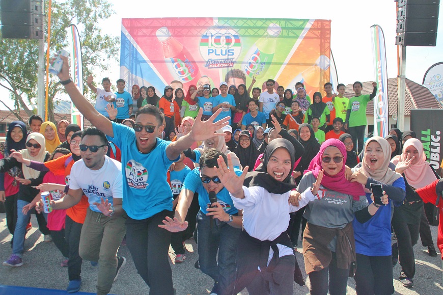 Speedy Jantan meriahkan hari 100PLUS Kuala Terengganu