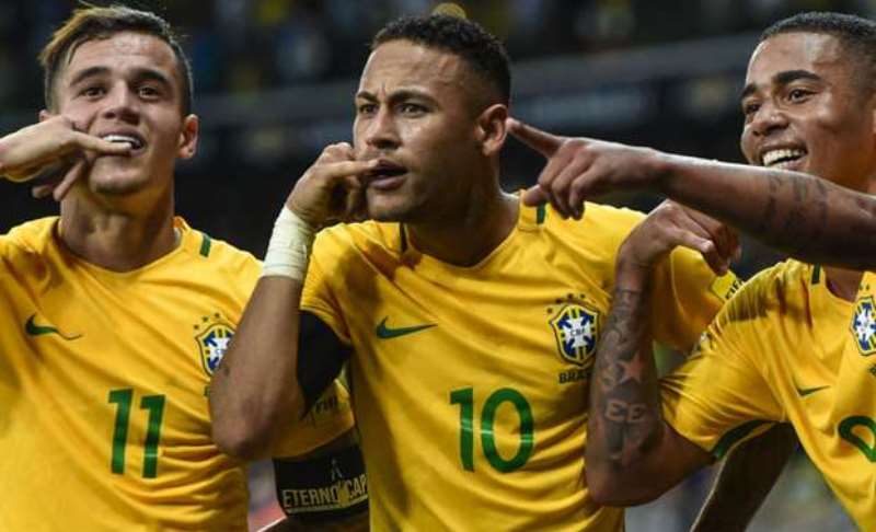 Neymar scores stunner for Brazil as Ronaldo trains in Russia
