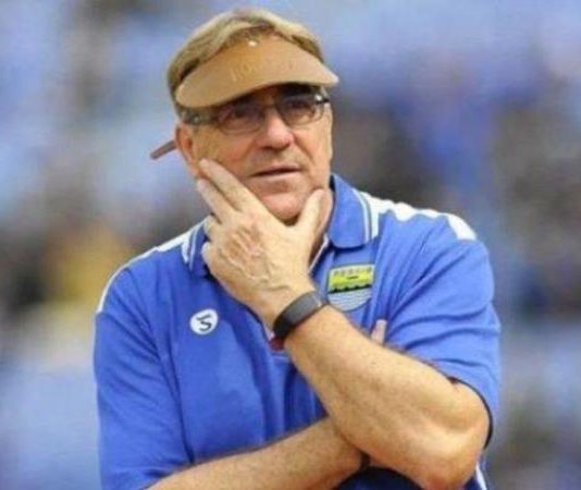 FIFA impose ban on Persib Bandung from registering new players