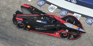 Vandoorne victorious in Race at Home Challenge