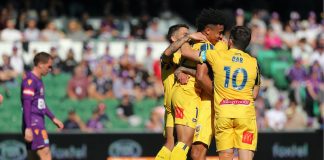Ingham sinks Mariners as Glory break winless streak