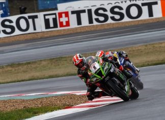 Rea holds off Baz for victory in dramatic WorldSBK Race 1