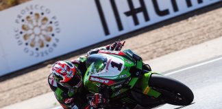Razgatlioglu tops heated FP2, Rea maintains overall advantage at Navarra