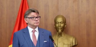 Troussier is new Vietnam head coach