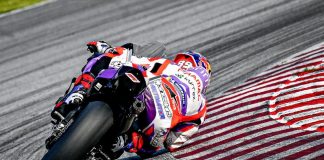 Rain hinders Day 2 as Martin leads Oliveira