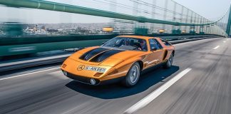 Mercedes-Benz Classic brings sporty and exclusive classics to the ice in St. Moritz