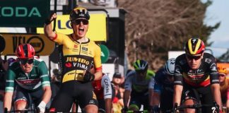 Kooij wins last chance Paris-Nice sprint