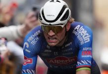 Mathieu van der Poel wins Stage 2 of Tirreno Adriatico 2026