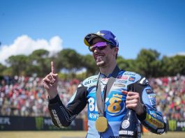 0.041s in it: Alex Marquez fends off Acosta for Barcelona Sprint gold