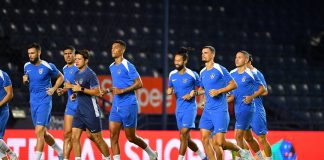 Muùoz looks to overcome Shopee Cup⢠semi-final deficit