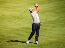 Settee sitting pretty with a three-shot lead in Morocco