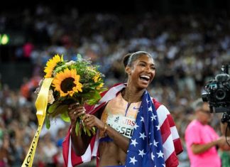 FLASH: Russell breaks world 100m hurdles record in Zurich