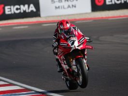 Lecuona leads the way as Bulega endures difficult opening day